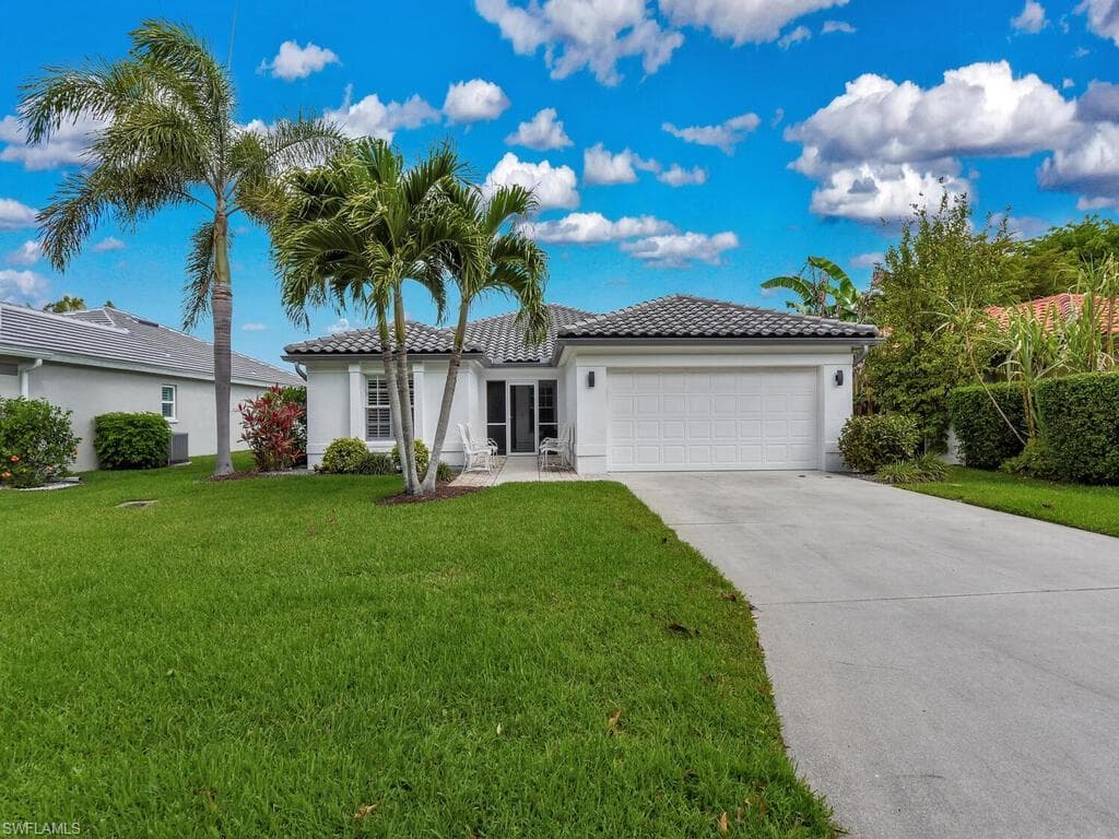 7631 Cameron CIR FORT MYERS, FL 33912