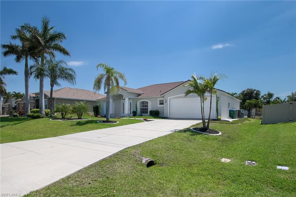 2616 SW 27th ST CAPE CORAL, FL 33914