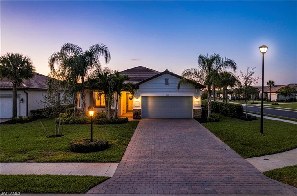 18307 Ridgeline DR ESTERO, FL 33928