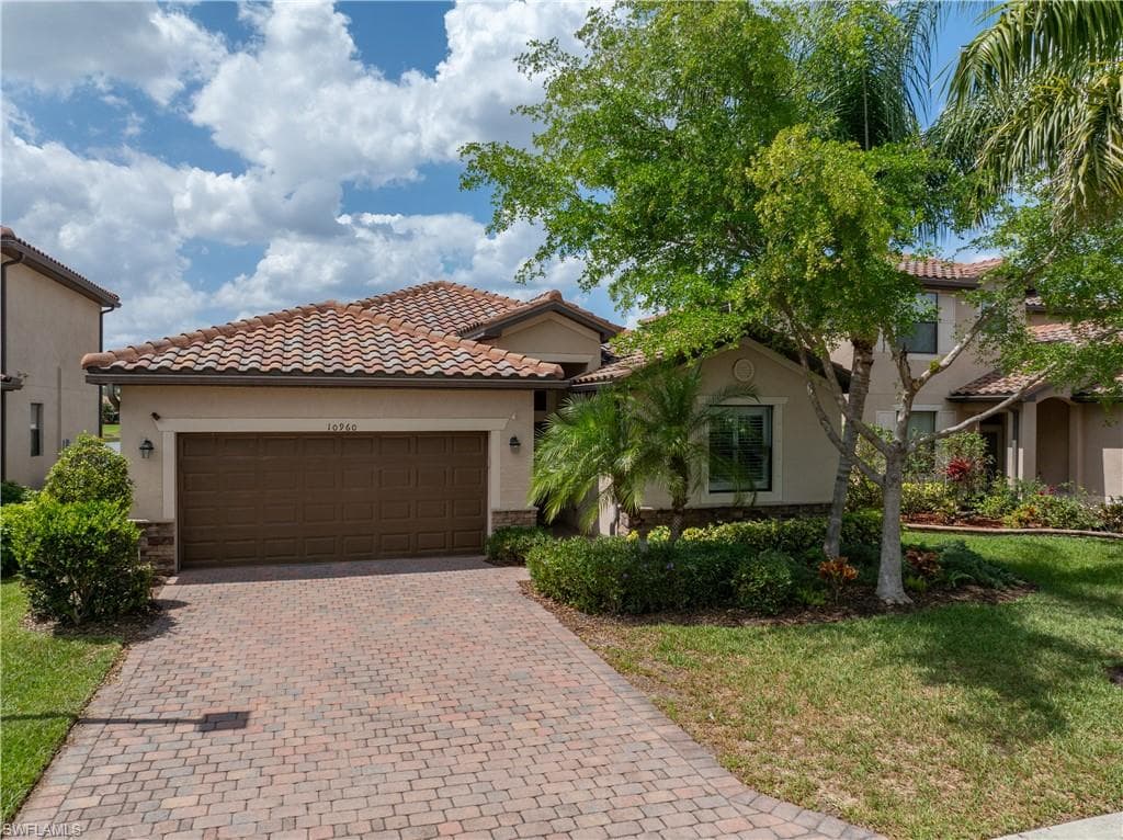 10960 Cherry Laurel DR FORT MYERS, FL 33912