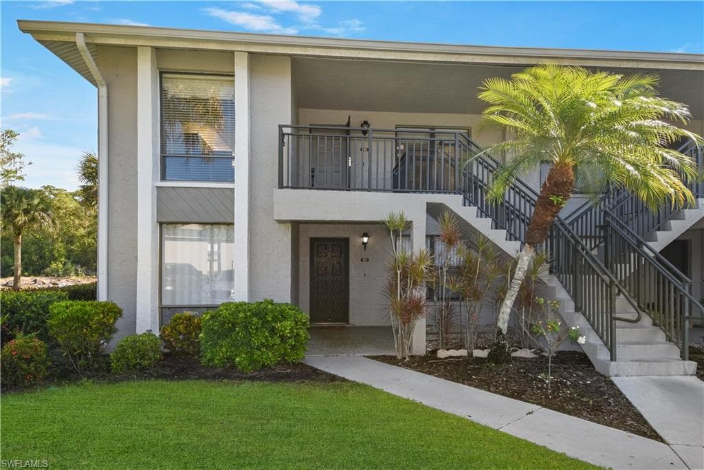 1203 Commonwealth CIR A201 NAPLES, FL 34116