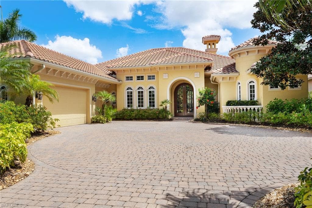 20421 Chapel TRCE ESTERO, FL 33928