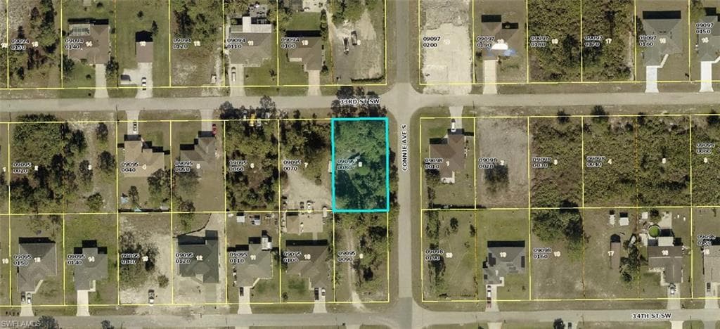 2601 33rd ST SW LEHIGH ACRES, FL 33976