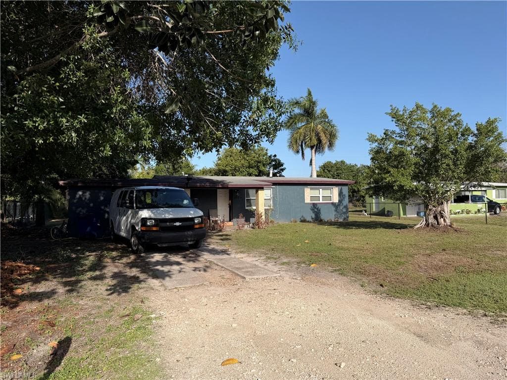 3044 Broadway FORT MYERS, FL 33901