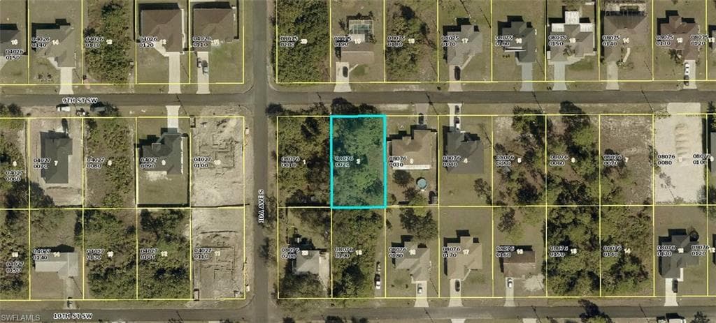 2817 9th ST SW LEHIGH ACRES, FL 33976