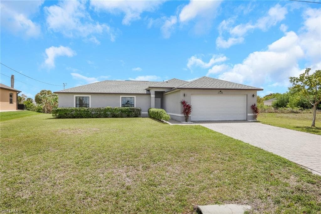 1726 NE 10th LN CAPE CORAL, FL 33909