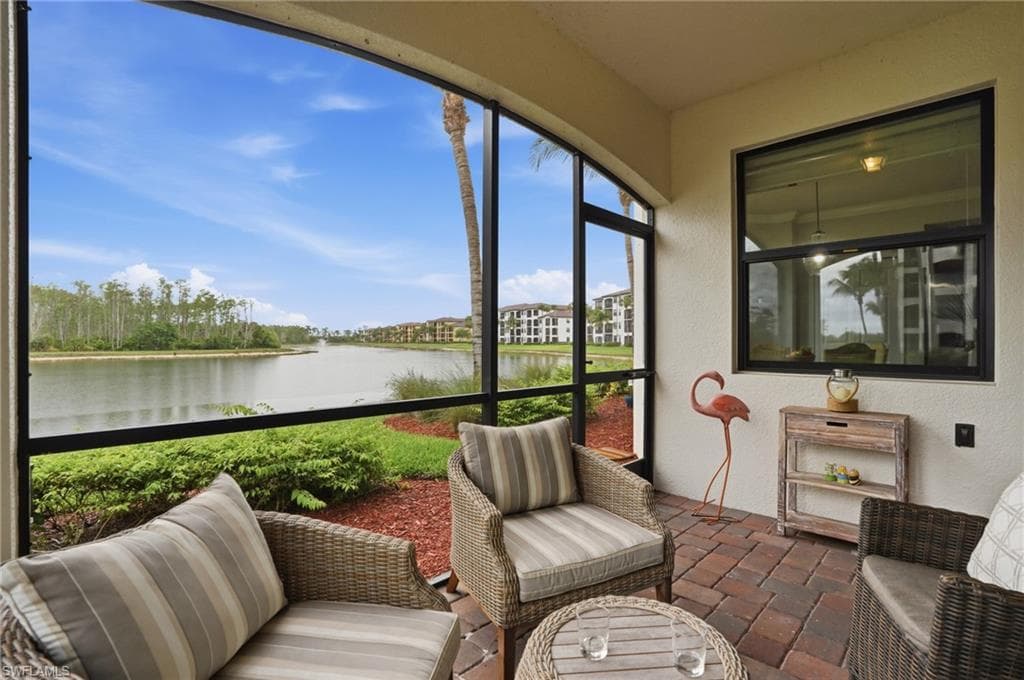 9560 Trevi CT 4812 NAPLES, FL 34113