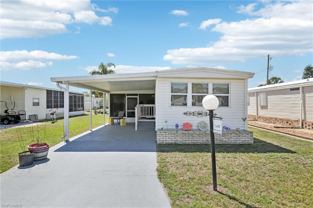 9806 Sugarberry WAY FORT MYERS, FL 33905