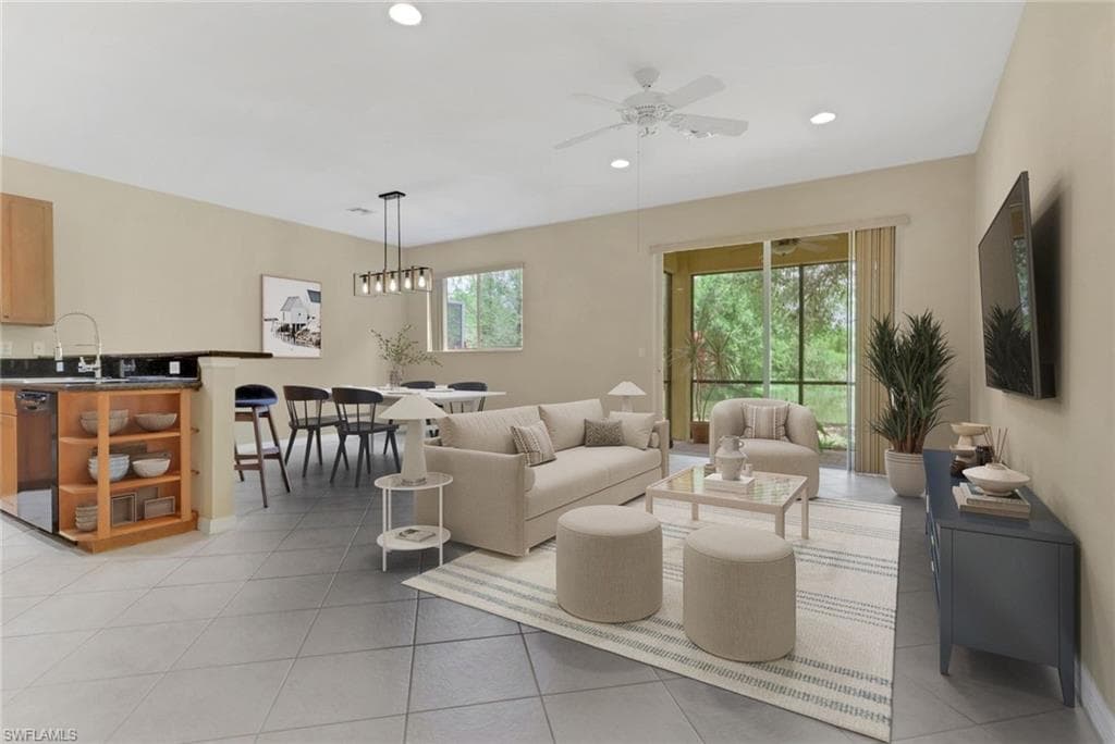 10260 Olivewood WAY 58 ESTERO, FL 33928