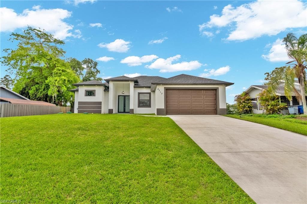 4713 4th ST W LEHIGH ACRES, FL 33971