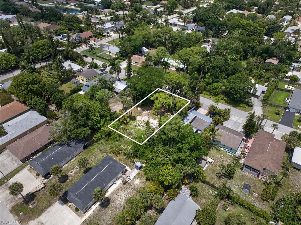 10010 Carolina ST BONITA SPRINGS, FL 34135