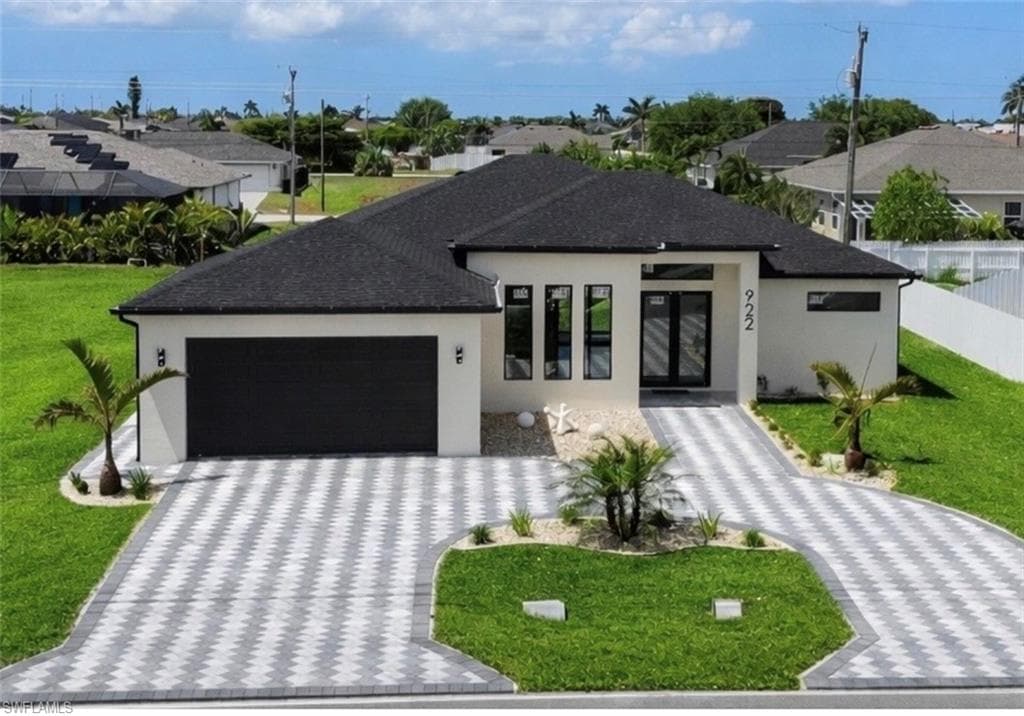 922 santa barbara BLVD N CAPE CORAL, FL 33993