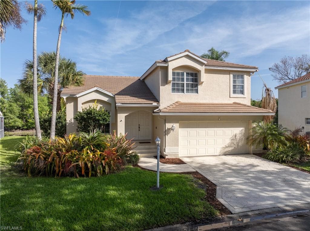 12421 Eagle Pointe CIR FORT MYERS, FL 33913