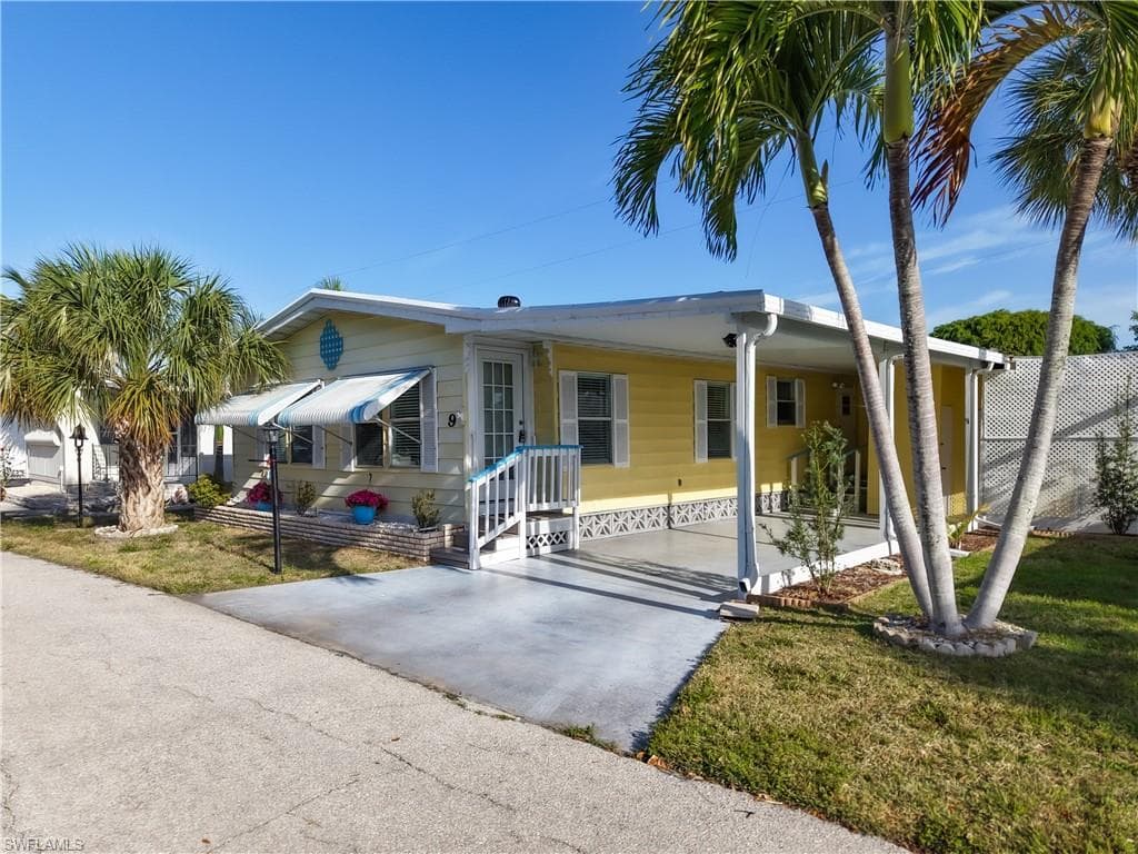 9 Moorhead MNR 9 NAPLES, FL 34112