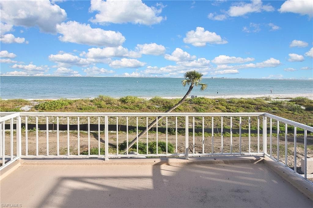 200 Periwinkle WAY 225 SANIBEL, FL 33957