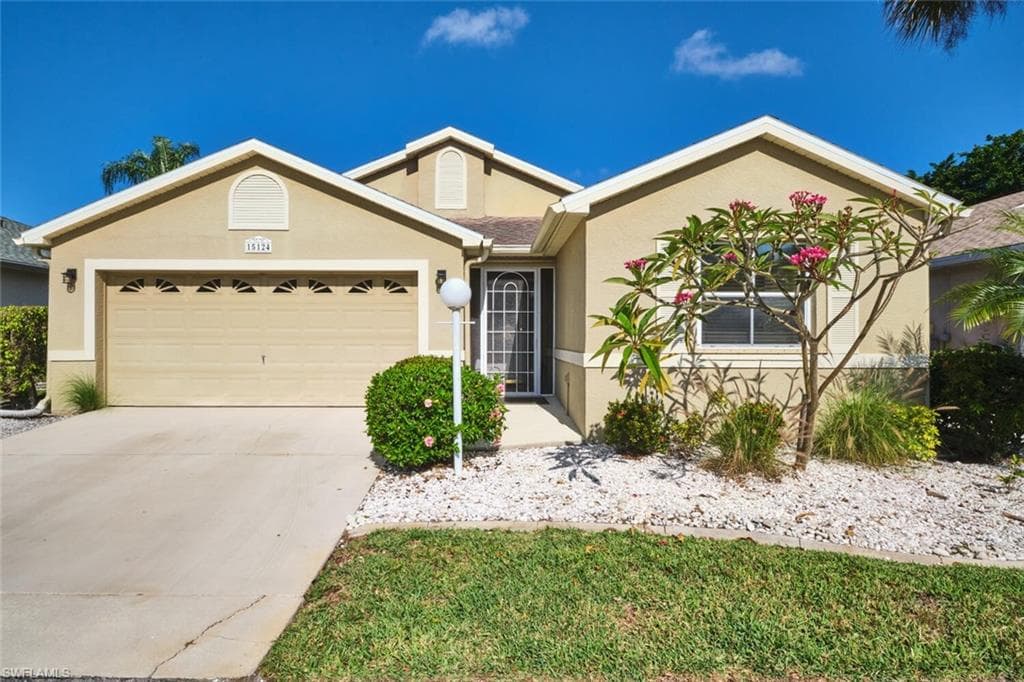 15124 Palm Isle DR FORT MYERS, FL 33919