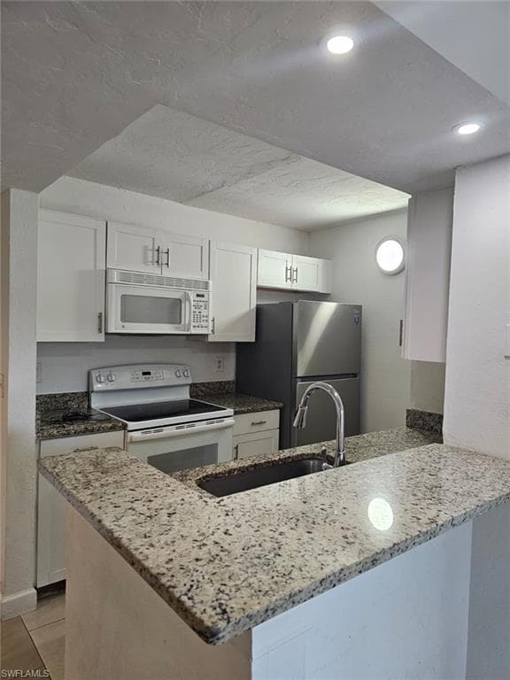 108 Santa Clara DR 4 NAPLES, FL 34104