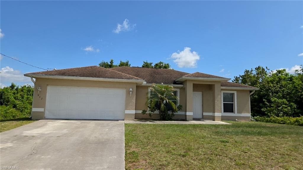932 Dobbins ST E LEHIGH ACRES, FL 33974