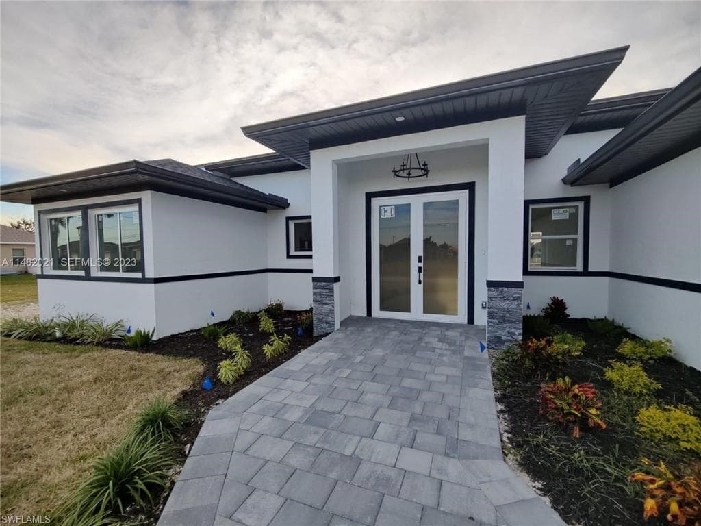 716 37th AVE CAPE CORAL, FL 33993