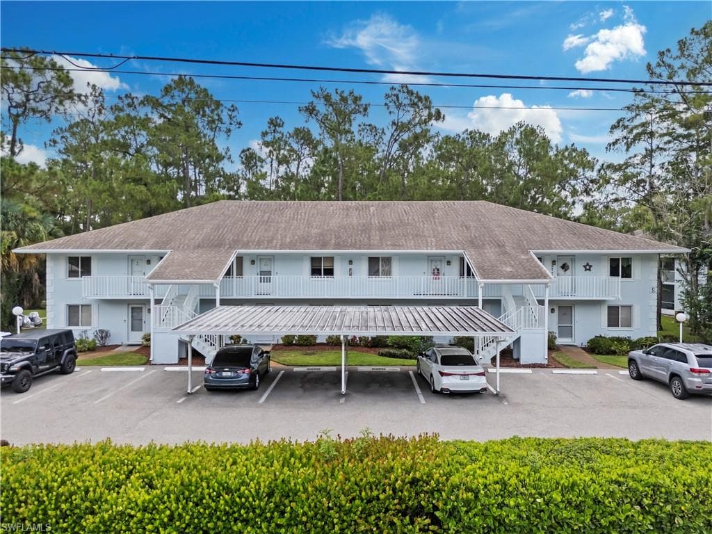 3531 County Barn RD C201 NAPLES, FL 34112