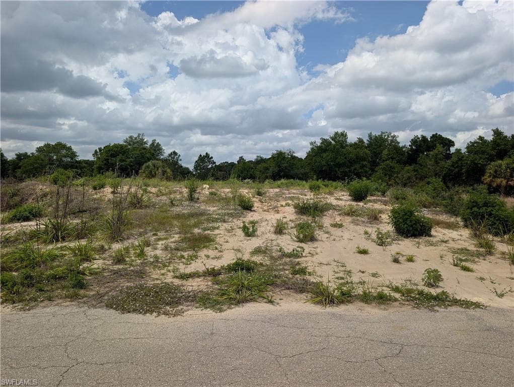 1813 Monroe AVE LEHIGH ACRES, FL 33972