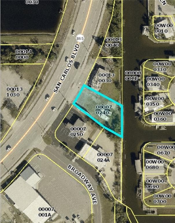 17637 San Carlos BLVD FORT MYERS BEACH, FL 33931