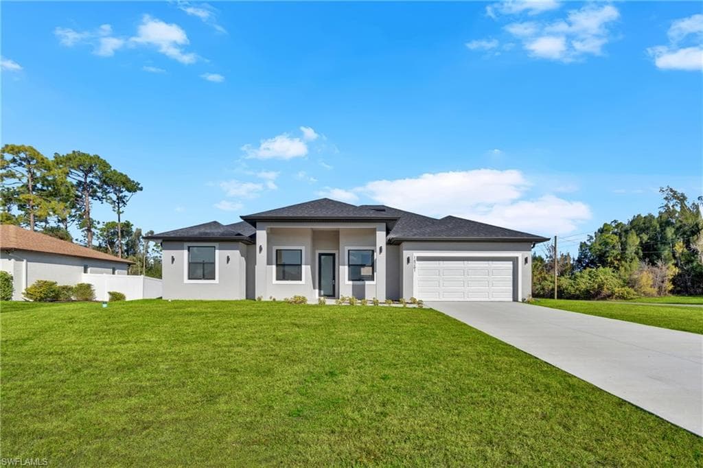 732 Alamo ST E LEHIGH ACRES, FL 33974