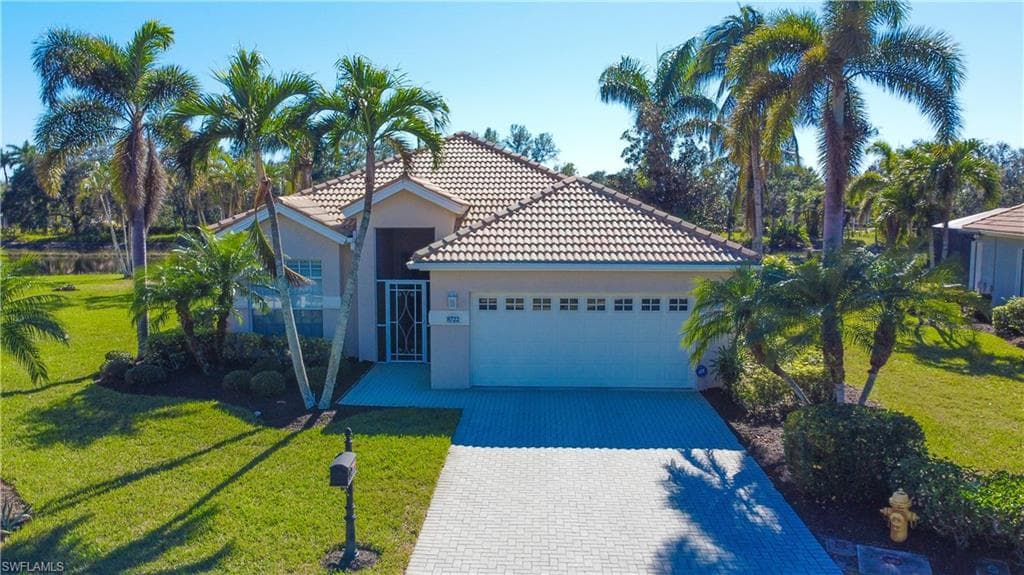 8722 Brittania DR FORT MYERS, FL 33912