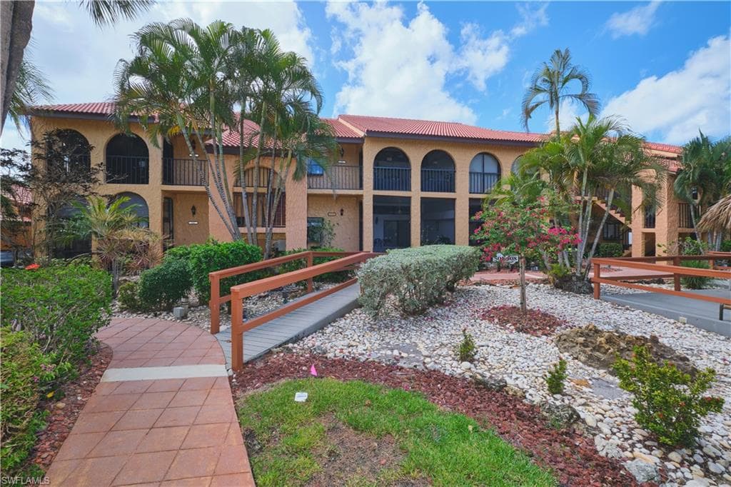 5510 SW 4th PL 503 CAPE CORAL, FL 33914