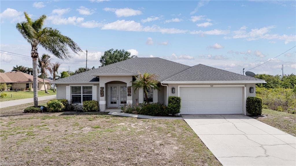 3801 28th ST SW LEHIGH ACRES, FL 33976