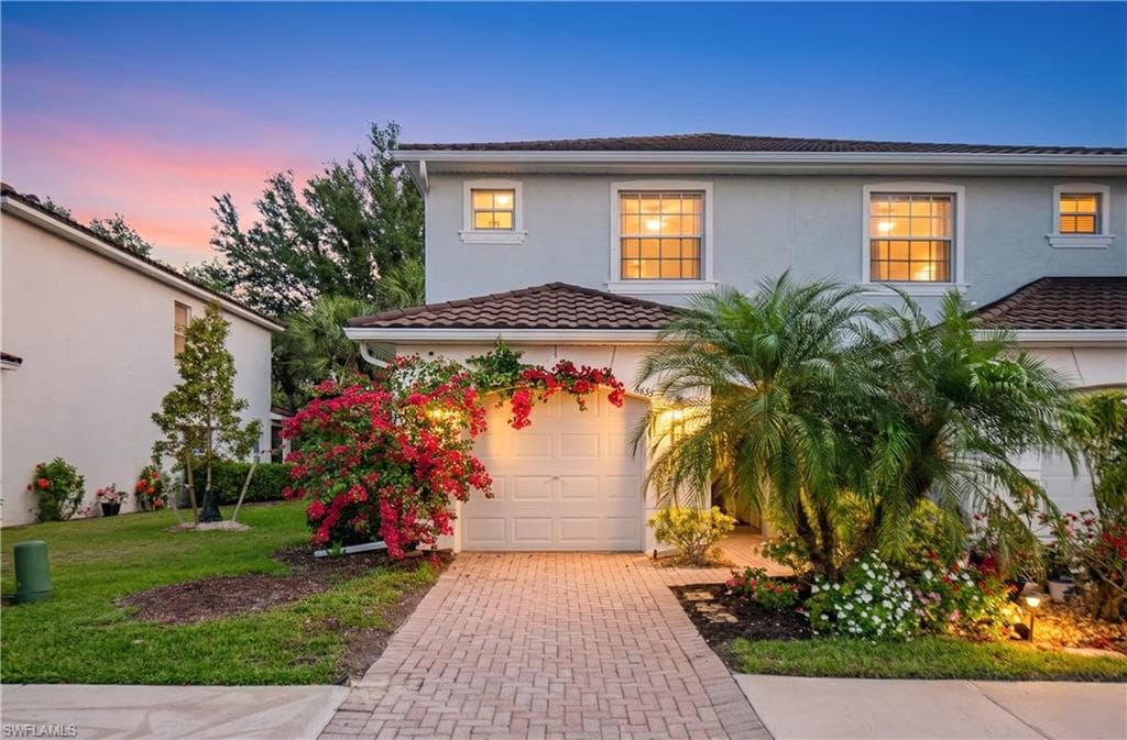 8657 Athena CT LEHIGH ACRES, FL 33971