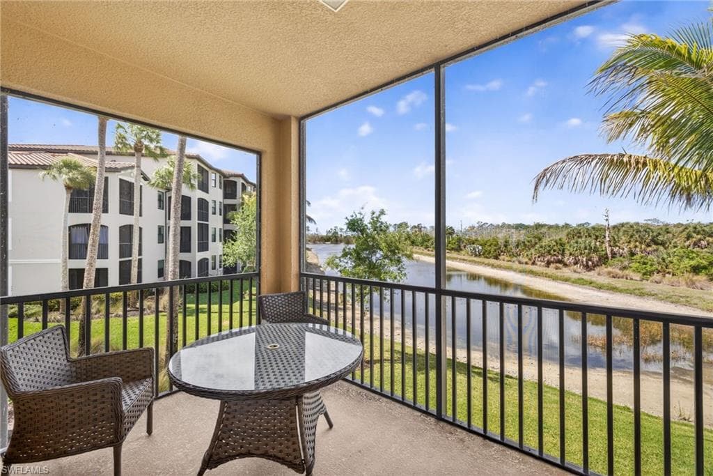 9815 Giaveno CT 1222 NAPLES, FL 34113