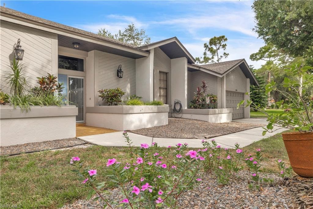 12395 McGregor Woods CIR FORT MYERS, FL 33908