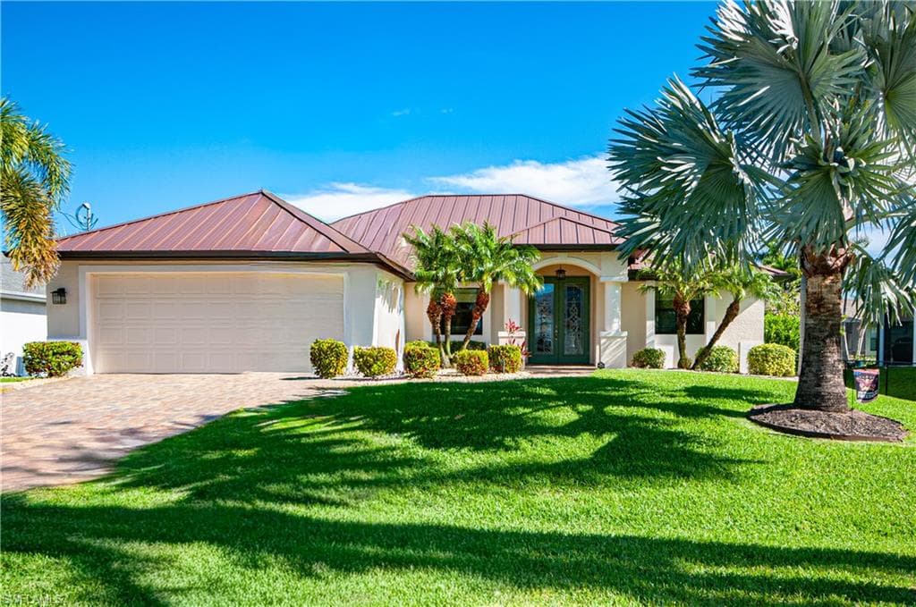 2229 SW 44th TER CAPE CORAL, FL 33914