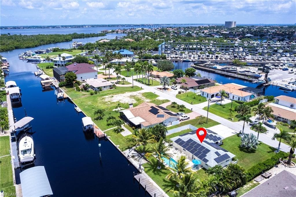 130 Placid DR FORT MYERS, FL 33919