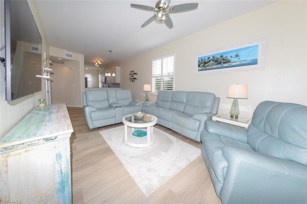 8106 Queen Palm LN 131 FORT MYERS, FL 33966