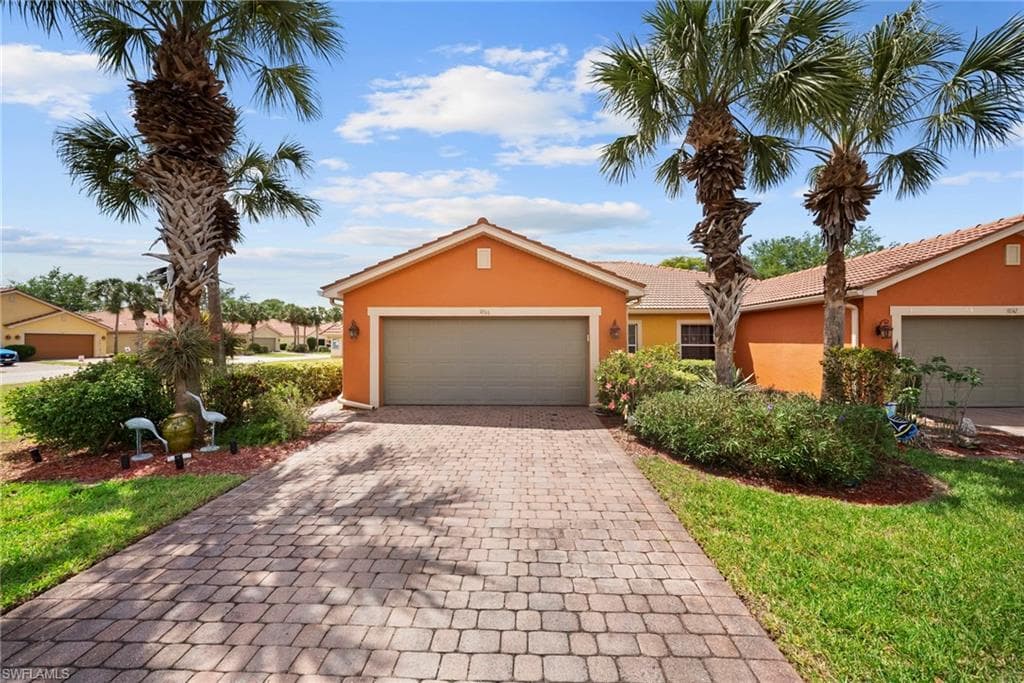 9244 Aegean CIR LEHIGH ACRES, FL 33936