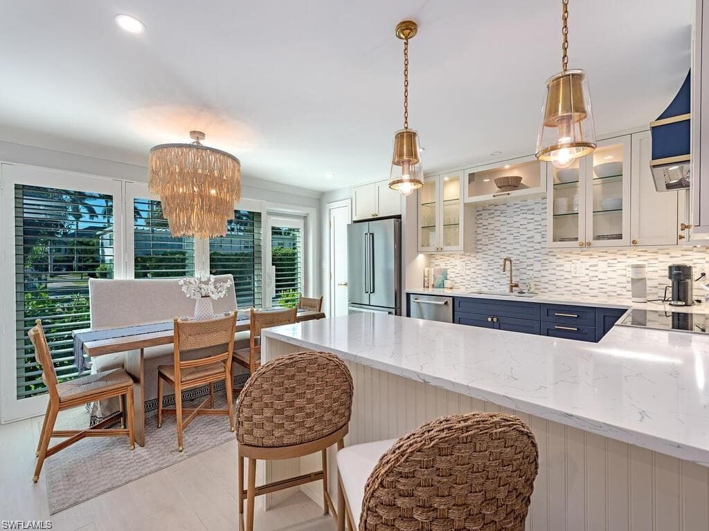 1222 Gordon DR 4 NAPLES, FL 34102