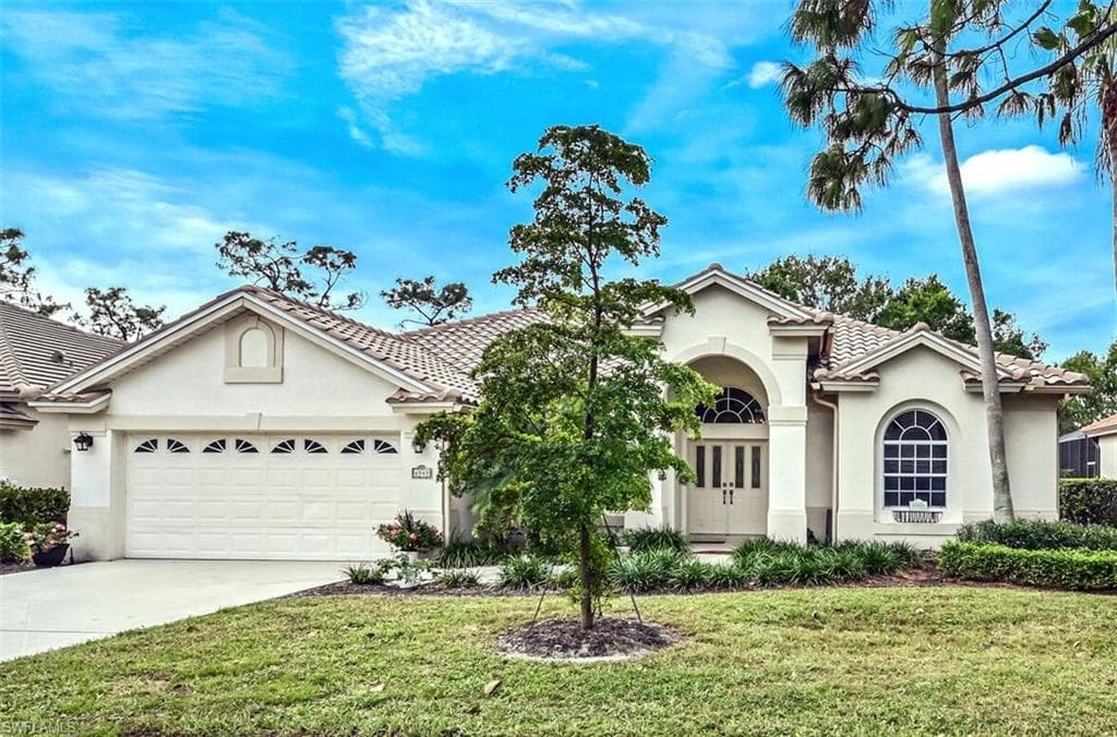 6545 Chestnut CIR NAPLES, FL 34109