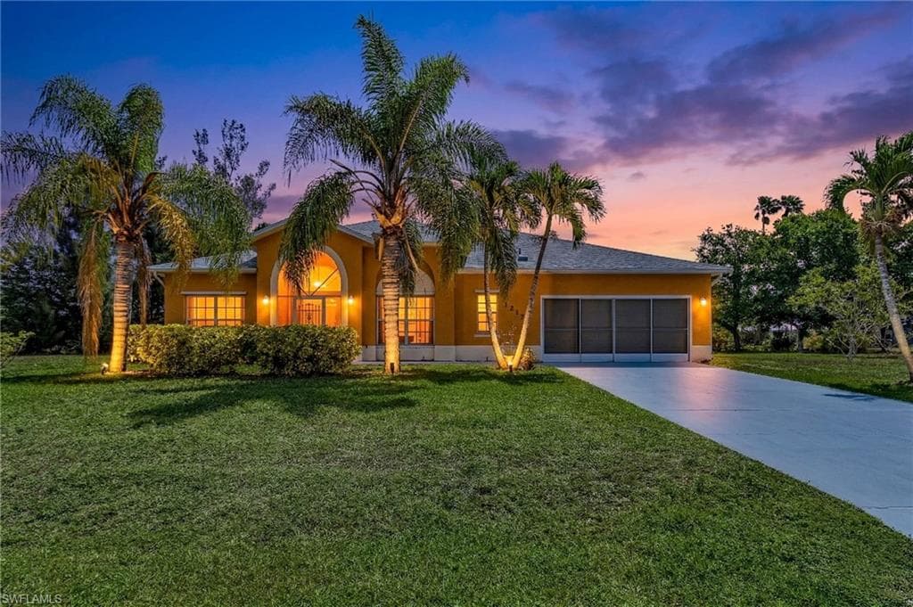 1217 1st AVE CAPE CORAL, FL 33991