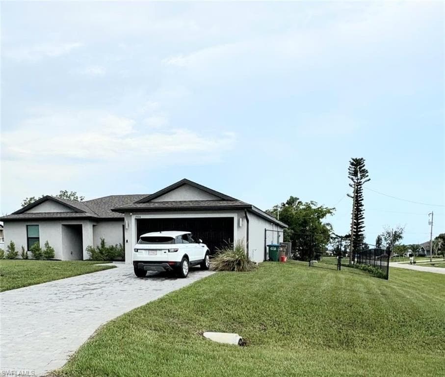 1926 NW 15th ST CAPE CORAL, FL 33993