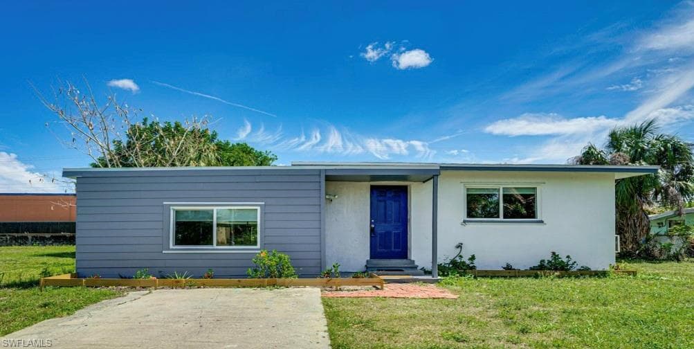 3067 Royal Palm AVE FORT MYERS, FL 33901