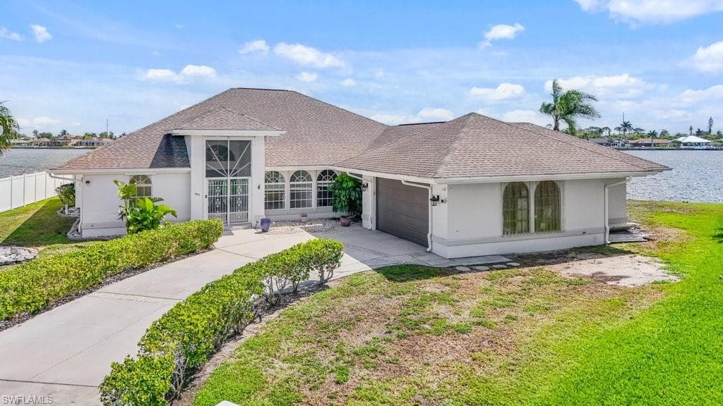 837 SW 2nd AVE CAPE CORAL, FL 33991