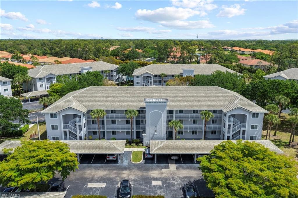 7821 Great Heron WAY 205 NAPLES, FL 34104