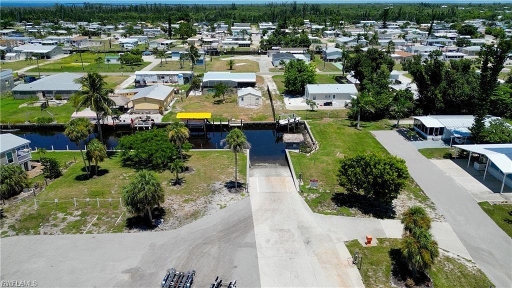 7144 Ladyfish DR ST. JAMES CITY, FL 33956