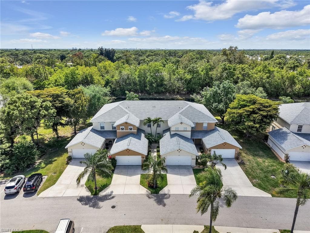 4207 Pensacola AVE ESTERO, FL 33928