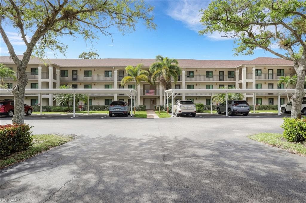 5784 Deauville CIR B302 NAPLES, FL 34112