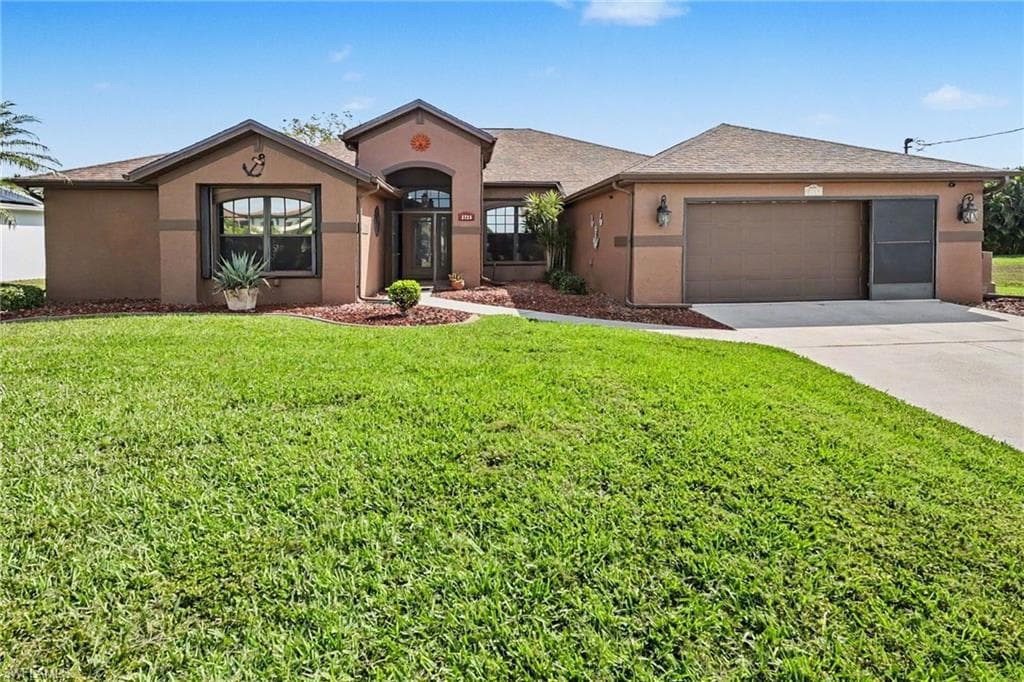 2725 SW 28th PL CAPE CORAL, FL 33914