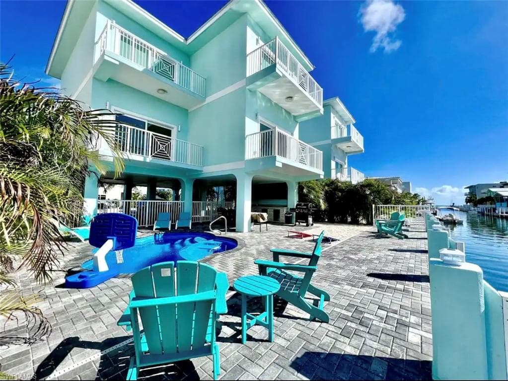 1021 82nd ST MARATHON, FL 33050