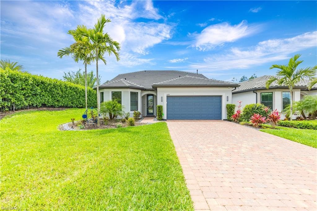6678 Pennyroyal DR NAPLES, FL 34114